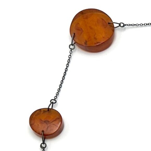 Vintage 1950s Amber Lucite Disc Necklace — Blackened Chain — MCM — EUC - Picture 4 of 4